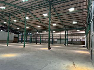 For rent and for sale warehouse in Mueang Samut Prakan, Samut Prakan