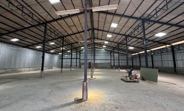For rent and for sale warehouse in Mueang Samut Prakan, Samut Prakan
