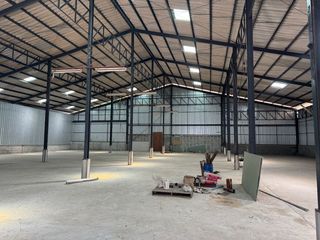 For rent and for sale warehouse in Mueang Samut Prakan, Samut Prakan