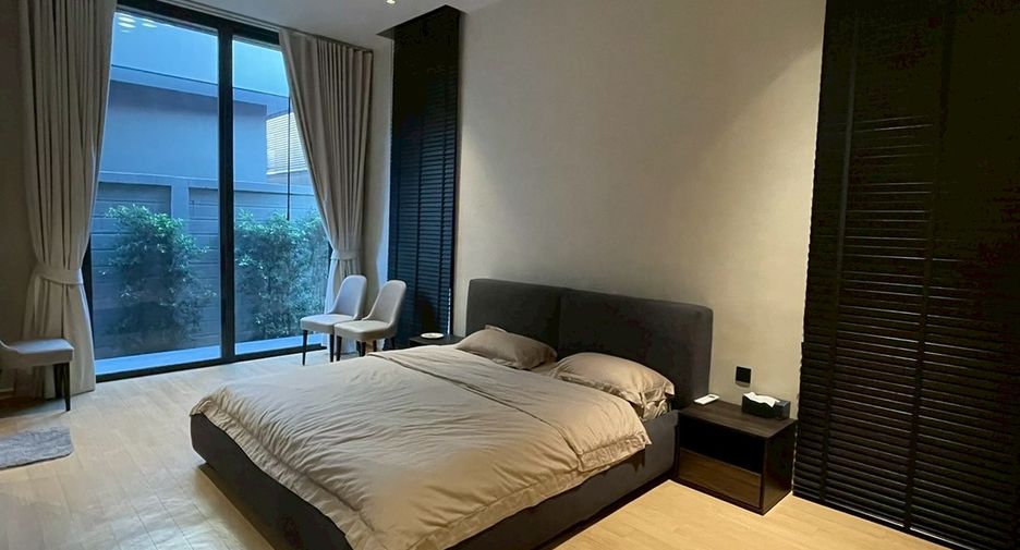 For rent 6 bedrooms house in Suan Luang, Bangkok