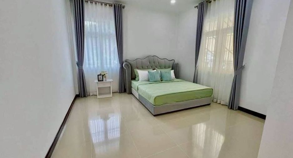For sale 3 ベッドルーム villa in Bang Lamung, Chonburi