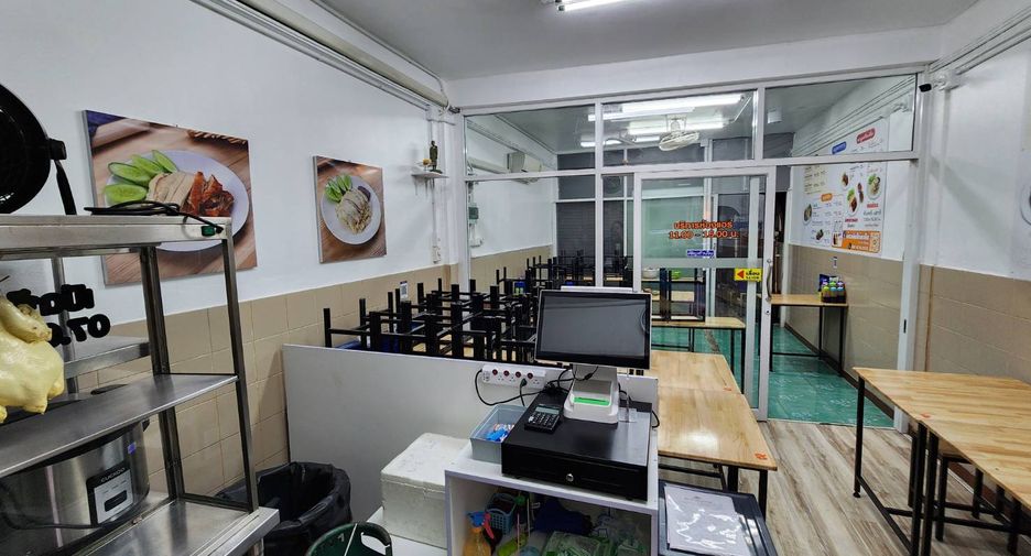 For sale retail Space in Bang Rak, Bangkok
