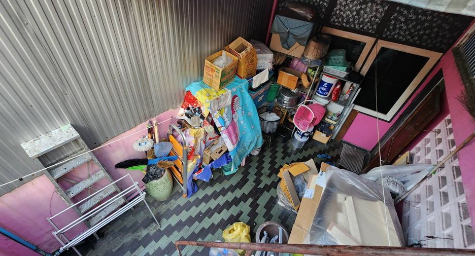 For sale retail Space in Bang Rak, Bangkok