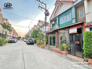 For sale 3 bed townhouse in Thanyaburi, Pathum Thani