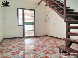 For sale 2 bed townhouse in Mueang Lop Buri, Lopburi