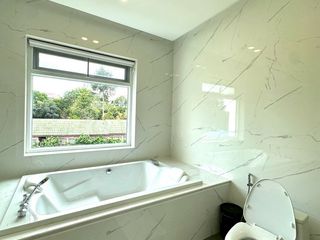 For rent 6 bed villa in Bang Lamung, Chonburi