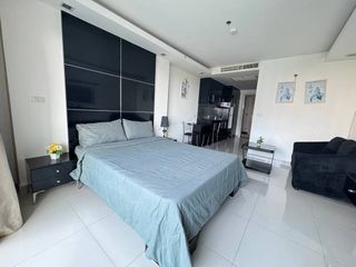 For rent スタジオ condo in Pratumnak, Pattaya