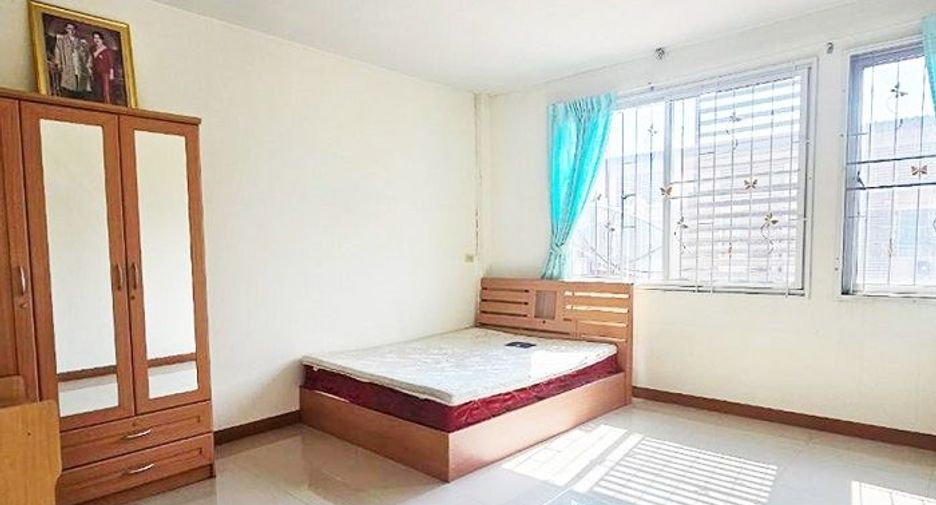 For sale 2 bedrooms townhouse in Bang Bua Thong, Nonthaburi