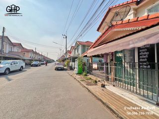 For sale 3 bed townhouse in Khlong Luang, Pathum Thani