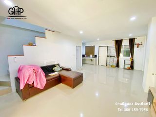 For sale 3 Beds townhouse in Mueang Nakhon Pathom, Nakhon Pathom
