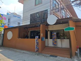 For rent office in Mueang Chiang Mai, Chiang Mai