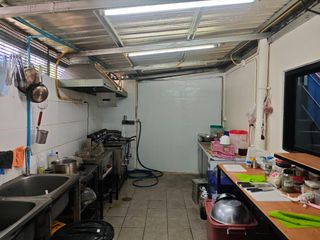 For rent office in Mueang Chiang Mai, Chiang Mai