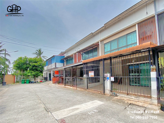 For sale 3 Beds townhouse in Sam Phran, Nakhon Pathom