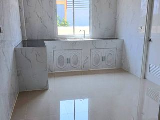For rent and for sale 4 bed warehouse in Mueang Samut Sakhon, Samut Sakhon