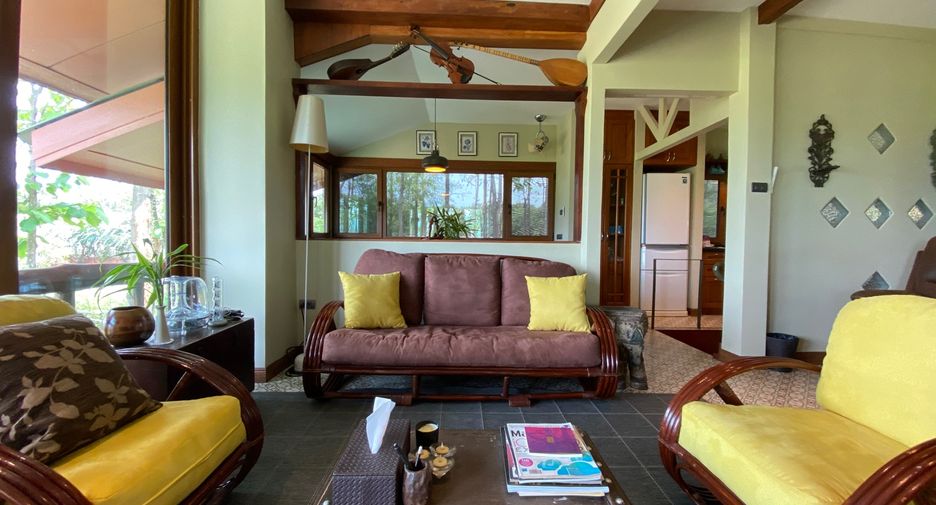 For sale 4 bedrooms house in Phrao, Chiang Mai