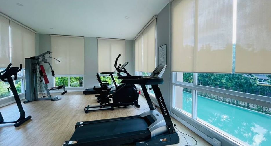 For rent 4 bedrooms house in Mueang Chiang Mai, Chiang Mai