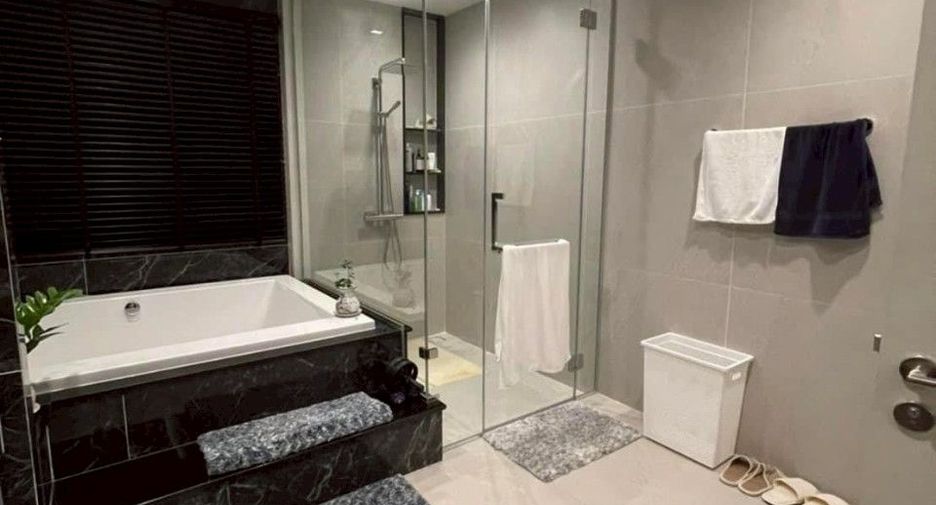 Casa en venta de 5 habitaciones en Saphan Sung, Bangkok