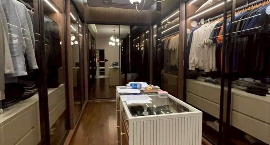 Casa en venta de 5 habitaciones en Saphan Sung, Bangkok