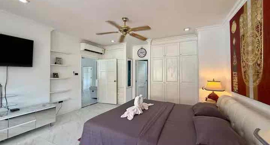 For rent 4 ベッドルーム villa in Bang Lamung, Chonburi
