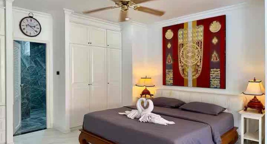 For rent 4 ベッドルーム villa in Bang Lamung, Chonburi