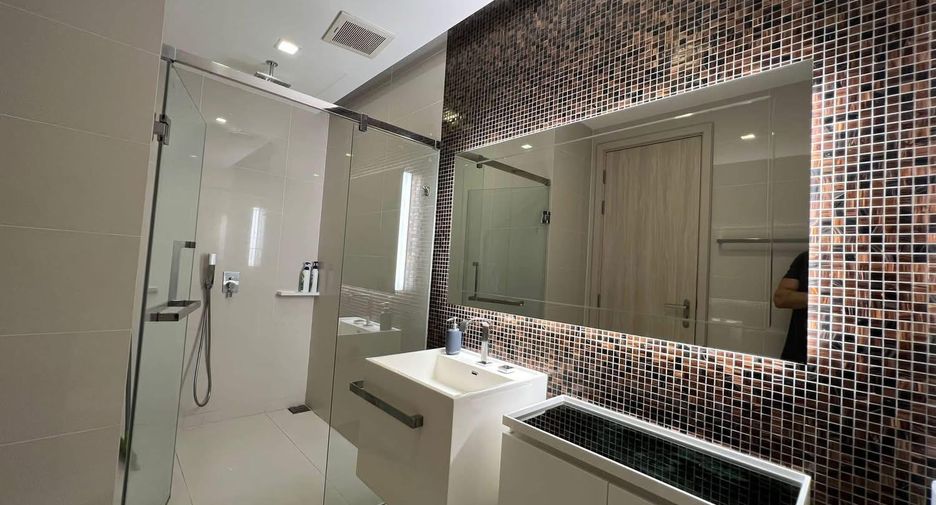 For rent 2 bedrooms condo in Bang Sue, Bangkok