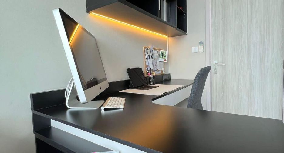 For rent 2 bedrooms condo in Bang Sue, Bangkok