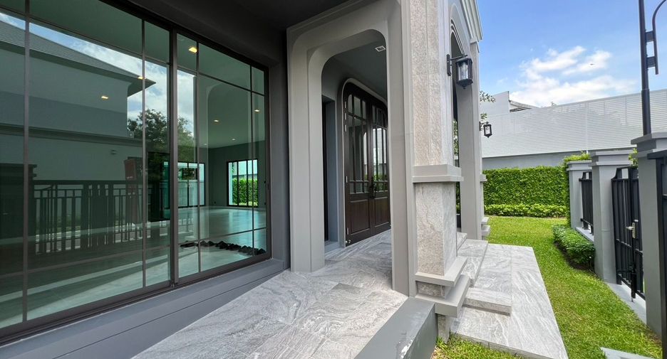 Casa en venta de 4 habitaciones en Khan Na Yao, Bangkok