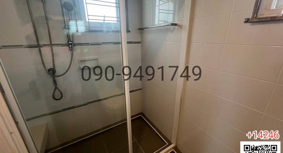 For rent 4 bedrooms house in Khlong Sam Wa, Bangkok