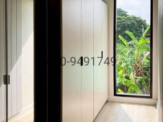 Casa adosada en alquiler de 4 habitaciones en Watthana, Bangkok