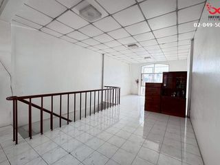 For sale 3 Beds retail Space in Lat Phrao, Bangkok