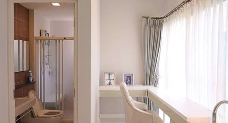 For sale 4 bedrooms house in Prawet, Bangkok