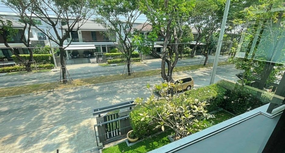 For sale 4 bedrooms house in Prawet, Bangkok