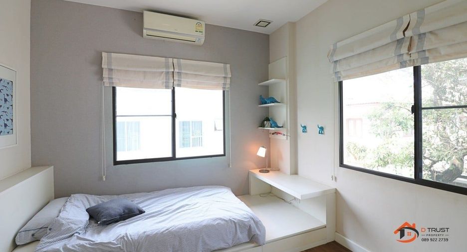 For sale 4 bedrooms house in Prawet, Bangkok