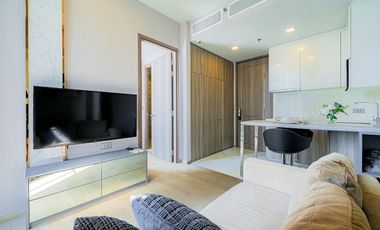 For sale 1 bed condo in Khlong Toei, Bangkok