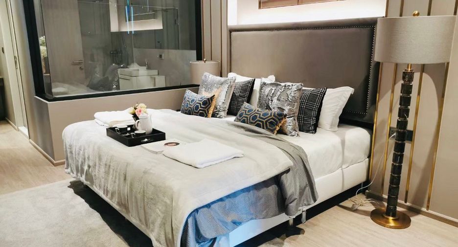 For sale 2 ベッドルーム condo in Watthana, Bangkok