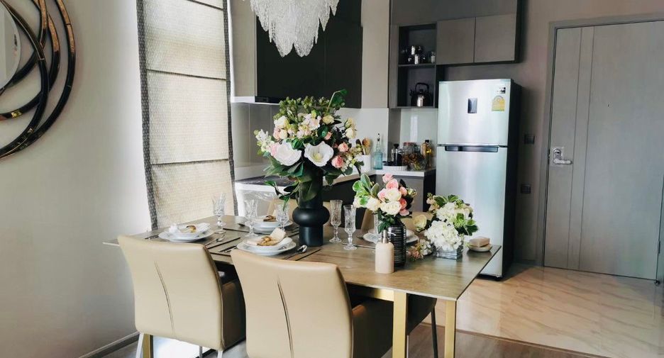For sale 2 ベッドルーム condo in Watthana, Bangkok