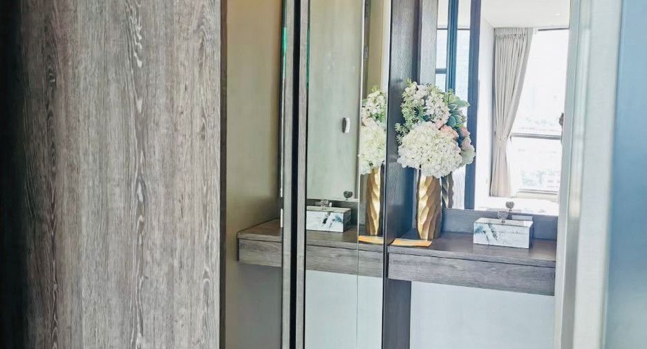 For sale 2 ベッドルーム condo in Watthana, Bangkok