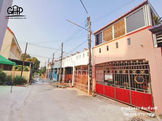 For sale 2 Beds townhouse in Mueang Nakhon Sawan, Nakhon Sawan