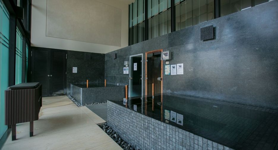 For sale 3 bedrooms condo in Sathon, Bangkok