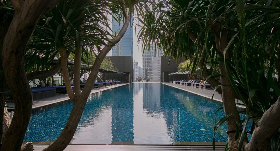 For sale 3 bedrooms condo in Sathon, Bangkok