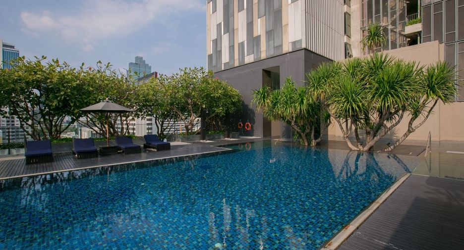 For sale 3 bedrooms condo in Sathon, Bangkok