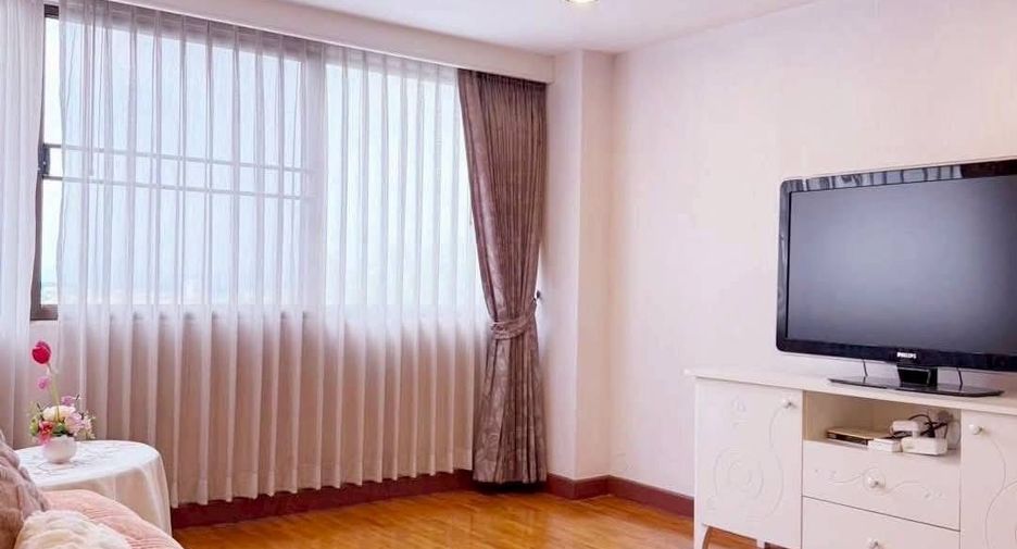 For rent 4 Beds condo in Mueang Chiang Mai, Chiang Mai