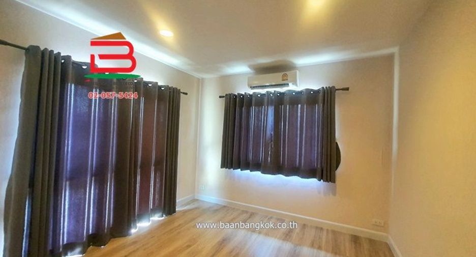For sale 3 bedrooms house in Sai Mai, Bangkok