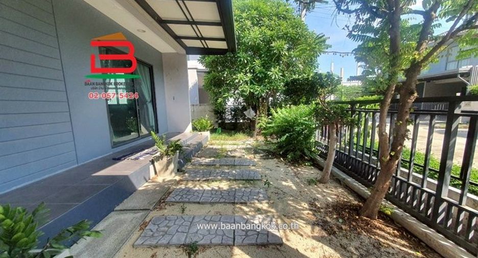 For sale 3 bedrooms house in Sai Mai, Bangkok