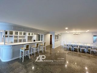 For rent 4 bed condo in Watthana, Bangkok