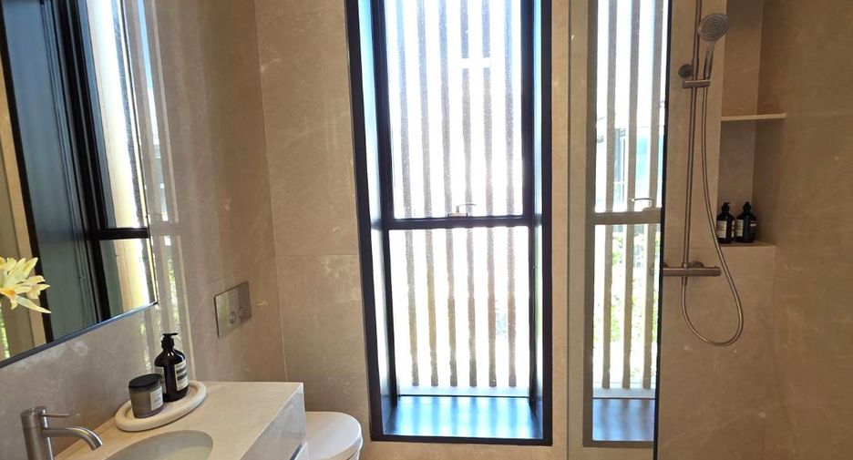 For sale 5 bedrooms house in Bang Phli, Samut Prakan