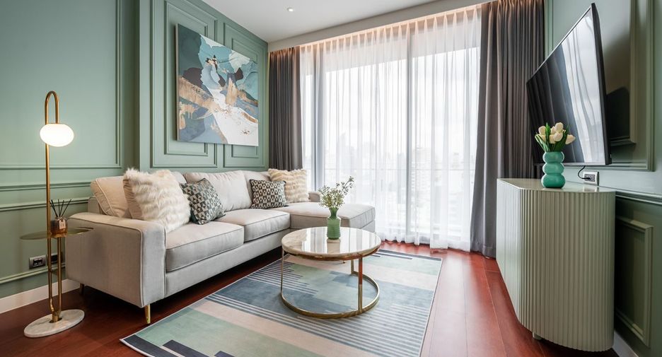 For rent 2 bedrooms condo in Watthana, Bangkok