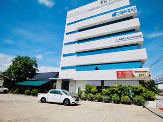 For rent office in Mueang Rayong, Rayong