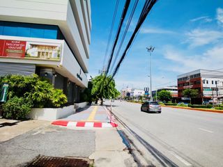 For rent office in Mueang Rayong, Rayong