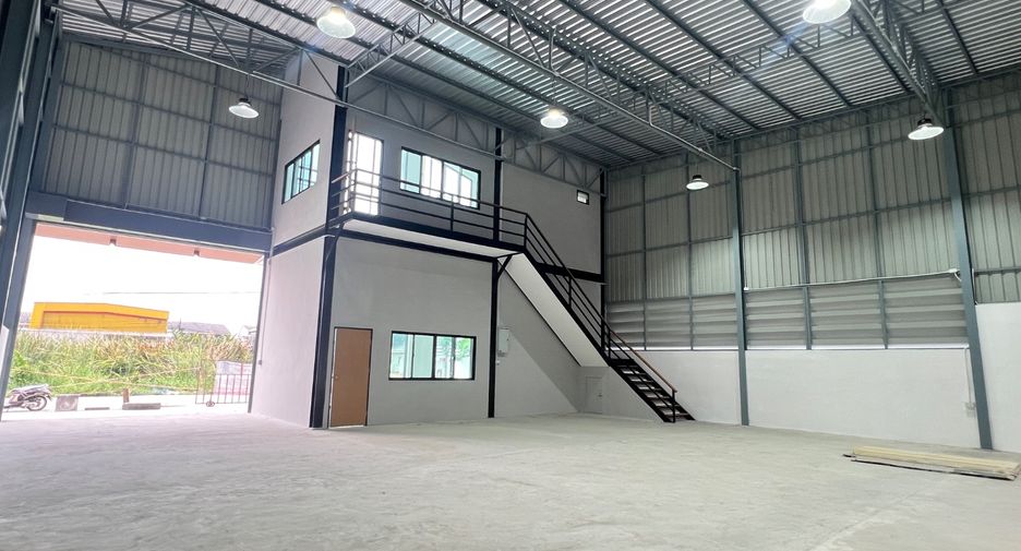 For rent 2 ベッドルーム warehouse in Lam Luk Ka, Pathum Thani